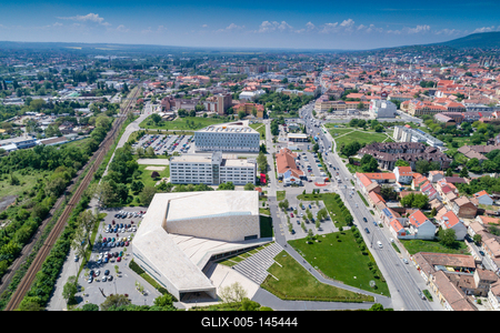 Pécs madártávlatból-stock-foto