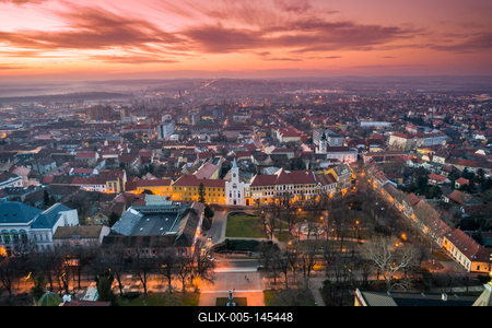 Pécs madártávlatból-stock-foto