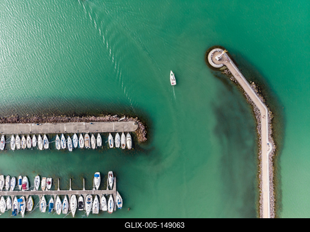 A siófoki kikötő madártávlatból-stock-foto