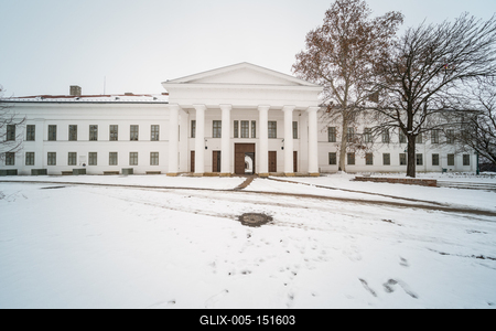 Szekszárd, a régi megyeháza a Béla király téren-stock-foto