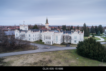 Beautiful Brunszvik Castle in Martonvasar, Hungary-stock-foto