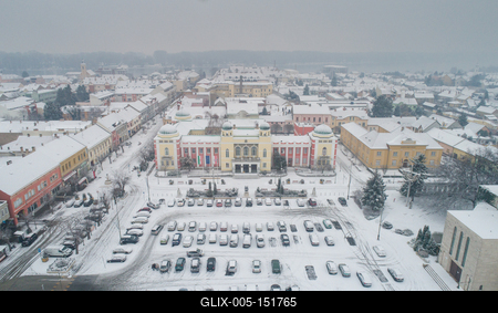Churc in Mohacs main squere with snow-stock-foto