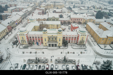 Varoshaza in Mohacs main squere with snow-stock-foto