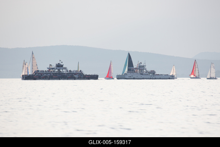 SZANTOD - JULY 18 : Sailing boats compete on 51.th Kekszalag championship at the Lake Balaton on 18 July 2019 in Szantod, Hungary.-stock-foto