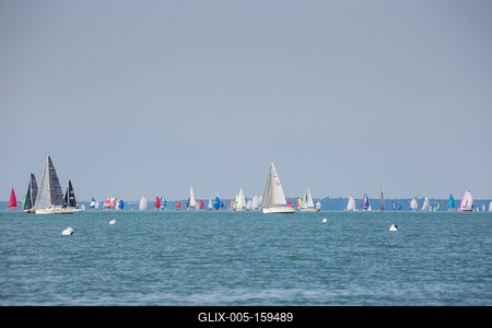 SZANTOD - JULY 18 : Sailing boats compete on 51.th Kekszalag championship at the Lake Balaton on 18 July 2019 in Szantod, Hungary.-stock-foto