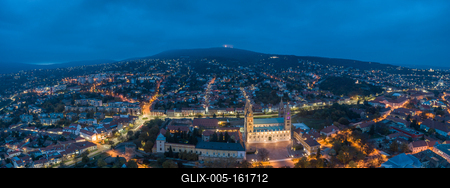 Pecs, Szekesegyhaz. Bird eye view at night-stock-foto