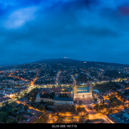 Pecs, Szekesegyhaz. Bird eye view at night-stock-foto