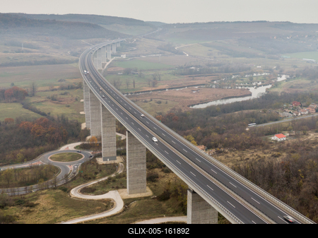 Viaduct of Koroshegy in Hungary-stock-foto