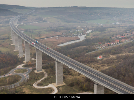 Viaduct of Koroshegy in Hungary-stock-foto
