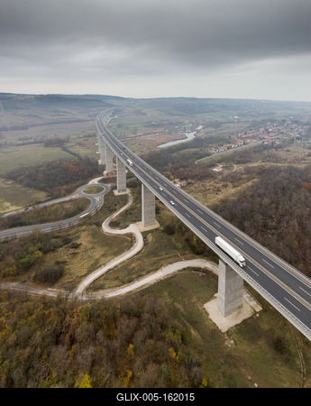 Viaduct of Koroshegy in Hungary-stock-foto