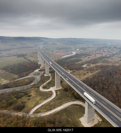 Viaduct of Koroshegy in Hungary-stock-foto