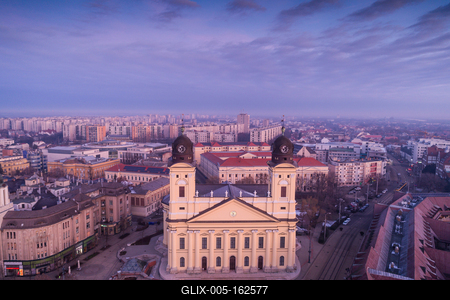 Aerial photo of Reformed Great Church in Debrecen city, Hungary-stock-foto