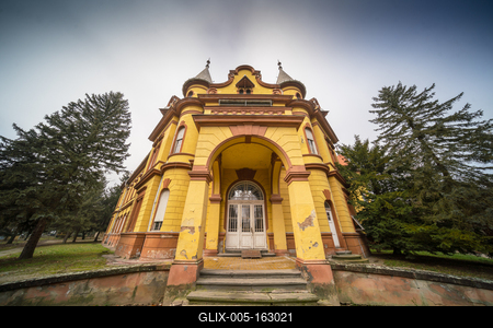 Pallavicini Castle in Mosdos, Hungary-stock-foto