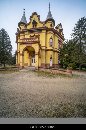 Pallavicini Castle in Mosdos, Hungary-stock-foto