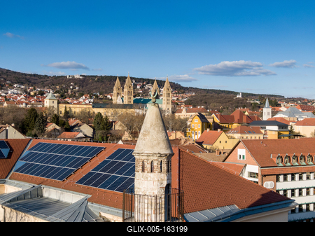 Mosque with a minaret in Pecs, Hungary-stock-foto