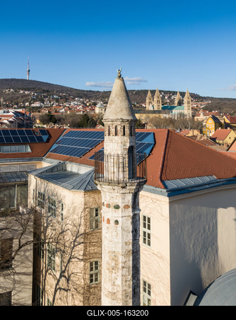 Mosque with a minaret in Pecs, Hungary-stock-foto