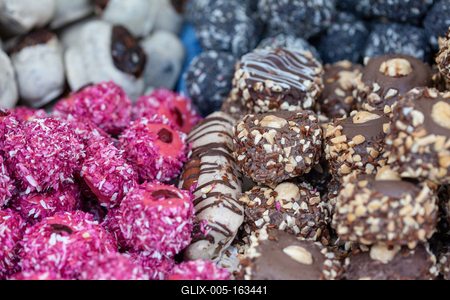 Variety of home made nougat on market-stock-foto