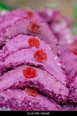 Variety of home made nougat on market-stock-foto