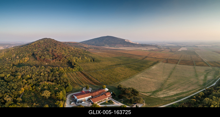 aerial view of beautiful autumn vineyard in Villany, Hungary-stock-foto