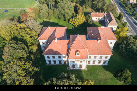 Beautiful castle in Nagyberki hungary-stock-foto