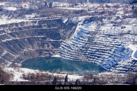 Winter view, deep mine lake in place of a mining pit-stock-foto