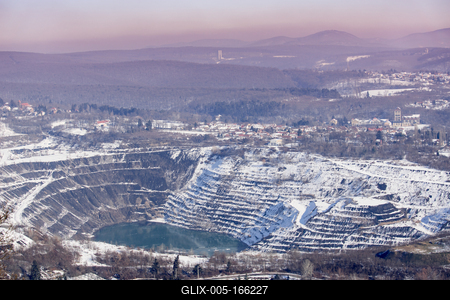 Winter view, deep mine lake in place of a mining pit-stock-foto