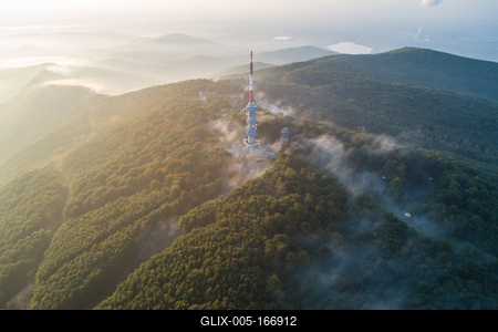 TV tower in Matra, hungary-stock-foto