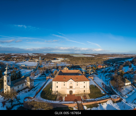 Aerial photo of Castle in Ozora, called Ozorai Pipo vara-stock-foto