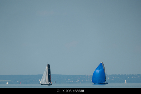 ZAMARDI - JULY 29 : Sailing boats compete on 52.nd Kékszalag championship at the Lake Balaton on 29 July 2020 in Zamardi, Hungary.-stock-foto
