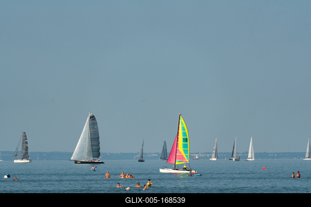 ZAMARDI - JULY 29 : Sailing boats compete on 52.nd Kékszalag championship at the Lake Balaton on 29 July 2020 in Zamardi, Hungary.-stock-foto