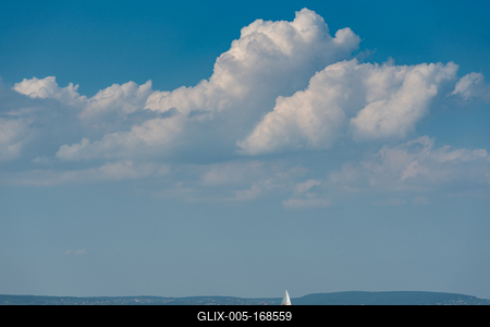 ZAMARDI - JULY 29 : Sailing boats compete on 52.nd Kékszalag championship at the Lake Balaton on 29 July 2020 in Zamardi, Hungary.-stock-foto