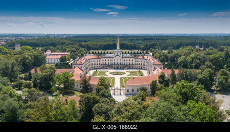 Beautiful Eszterhazy Castle in Fertod, Hungary-stock-foto