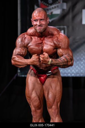 2020 in Szeged, hungary, HUNGARY - SZEPT 27: Plumbas Adam participates in PCA bodybuilding championship on Szept 27, szeged-stock-foto