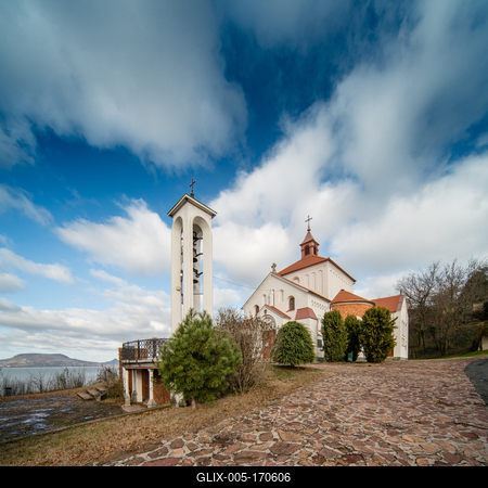 Church in fonyod, balaton, called Nagyboldogasszony templom-stock-foto