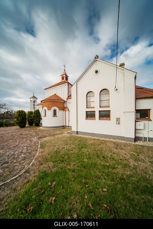 Church in fonyod, balaton, called Nagyboldogasszony templom-stock-foto