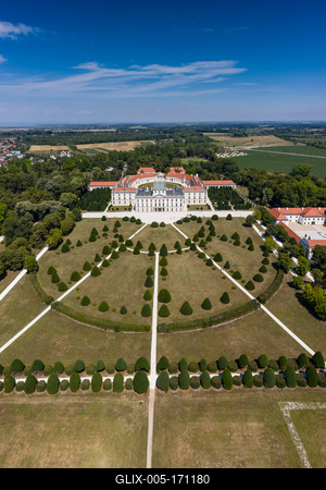 Beautiful Eszterhazy Castle in Fertod, Hungary-stock-foto