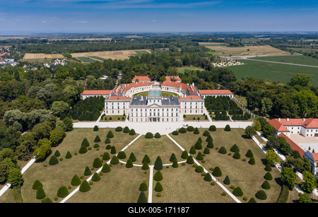 Beautiful Eszterhazy Castle in Fertod, Hungary-stock-foto