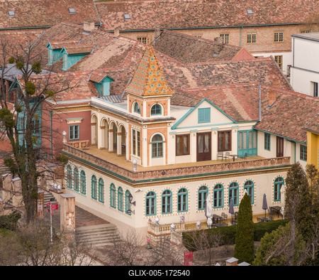 beautiful building in Zsolnay ceramic factory-stock-foto