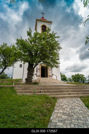Chapel in Pecs, hungary with cloudy sky-stock-foto