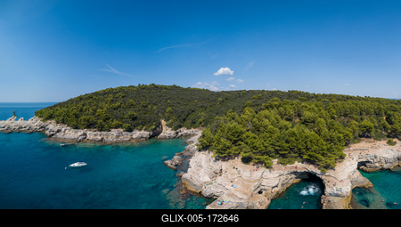 Aerial view of Rocky beach near Pula, Croatia-stock-foto