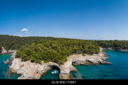 Aerial view of Rocky beach near Pula, Croatia-stock-foto