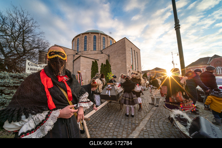 MOHACS, HUNGARY - FEBRUARY 16: Unidentified person wearing mask in Busojaras. In this year during the COVID pandemic the public Busojaras event was cancelled. February 16, 2021 in Mohacs, Hungary.-stock-foto