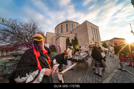 MOHACS, HUNGARY - FEBRUARY 16: Unidentified person wearing mask in Busojaras. In this year during the COVID pandemic the public Busojaras event was cancelled. February 16, 2021 in Mohacs, Hungary.-stock-foto