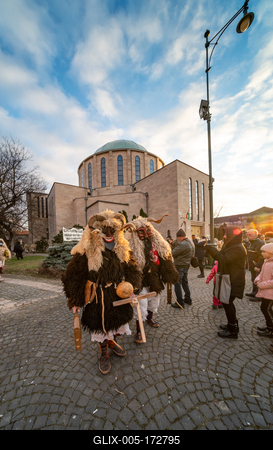 MOHACS, HUNGARY - FEBRUARY 16: Unidentified person wearing mask in Busojaras. In this year during the COVID pandemic the public Busojaras event was cancelled. February 16, 2021 in Mohacs, Hungary.-stock-foto