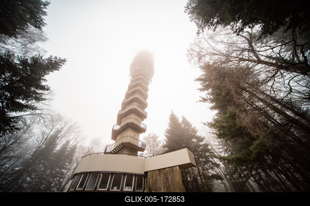 Tv tower in Zalaegerszeg with foggy sky-stock-foto