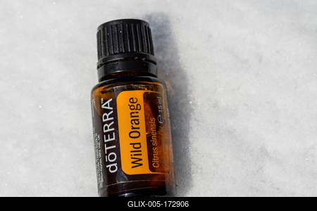 Pecs, Hungray - Jan 25 2021 - Illustrative editorial image of Doterra Essential Oils for everyday use-stock-foto