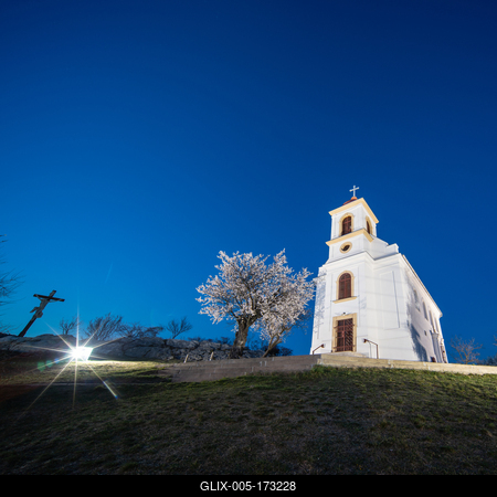Small chapel with almond tree, called havas boldogasszony templom-stock-foto