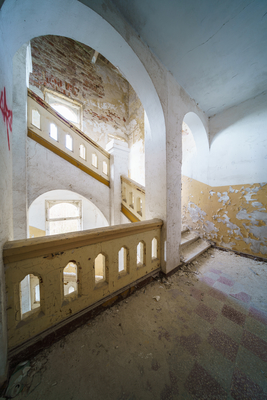 Abandoned army fort in Hajmasker, Hungary-stock-foto
