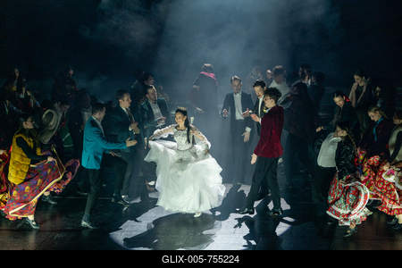 BUDAPEST, HUNGARY - JAN 12: Dancers from Bartók Műhely tánccsoport are featured in  Nemzeti Szinhaz. Jan 12, 2026 in Budapest Hungary-stock-foto