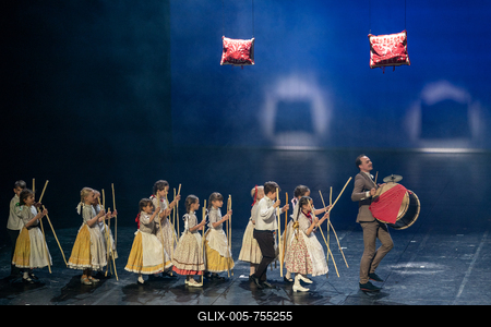 BUDAPEST, HUNGARY - JAN 12: Dancers from Bartók Műhely tánccsoport are featured in  Nemzeti Szinhaz. Jan 12, 2026 in Budapest Hungary-stock-foto
